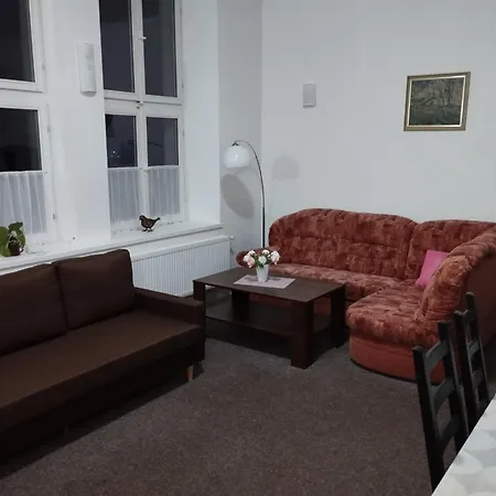 Apartmany Ceska Skola Lipova  Extérieur photo